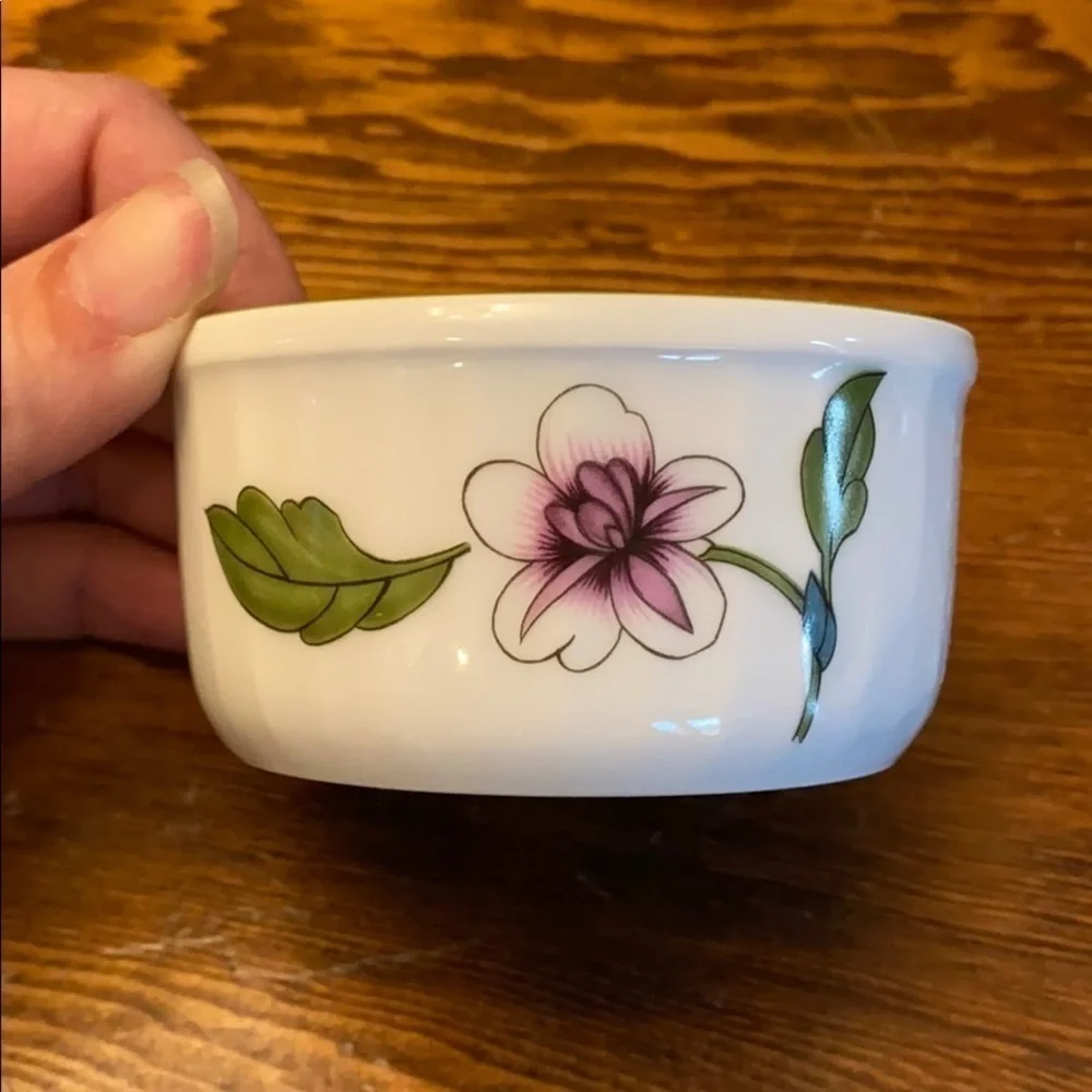2 Royal Worcester Astley oven China Ramekins